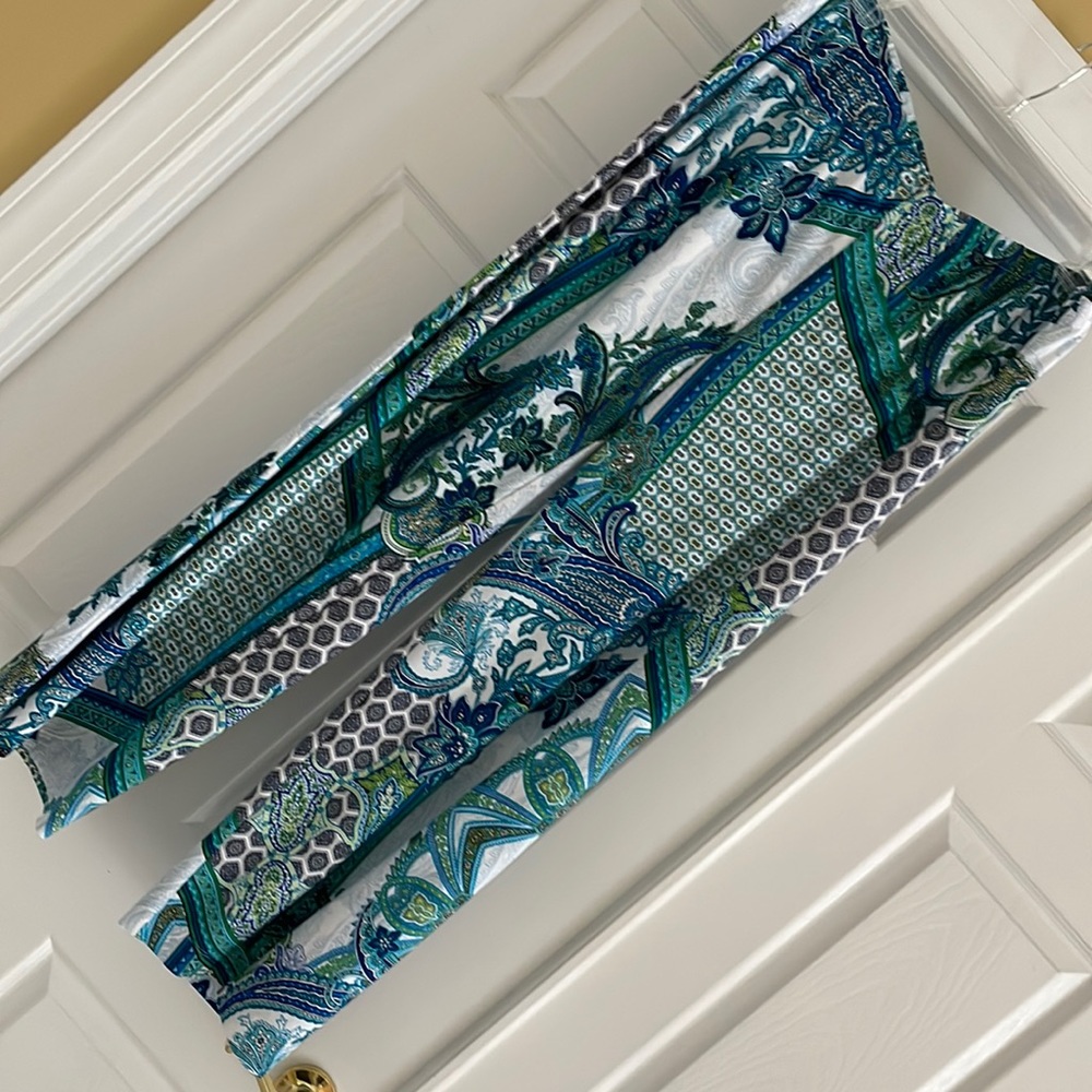 Chico's Wide Leg Pants in Teal, Blue, Green Print